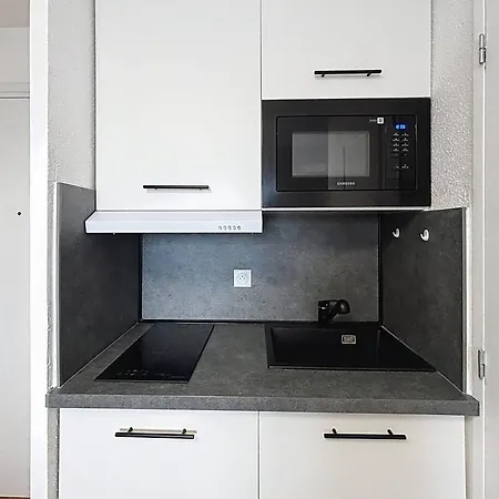 2 Pieces, 5 Pers., Parking, Proche - Fr-1-465-124 *