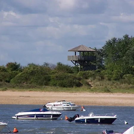 2 Pieces, 5 Pers., Parking, Proche - Fr-1-465-124 Апартаменты