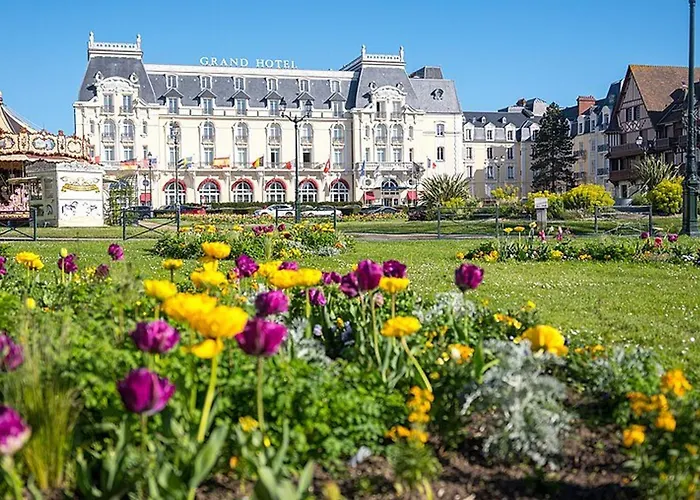 2 Pieces, 5 Pers., Parking, Proche - Fr-1-465-124 *